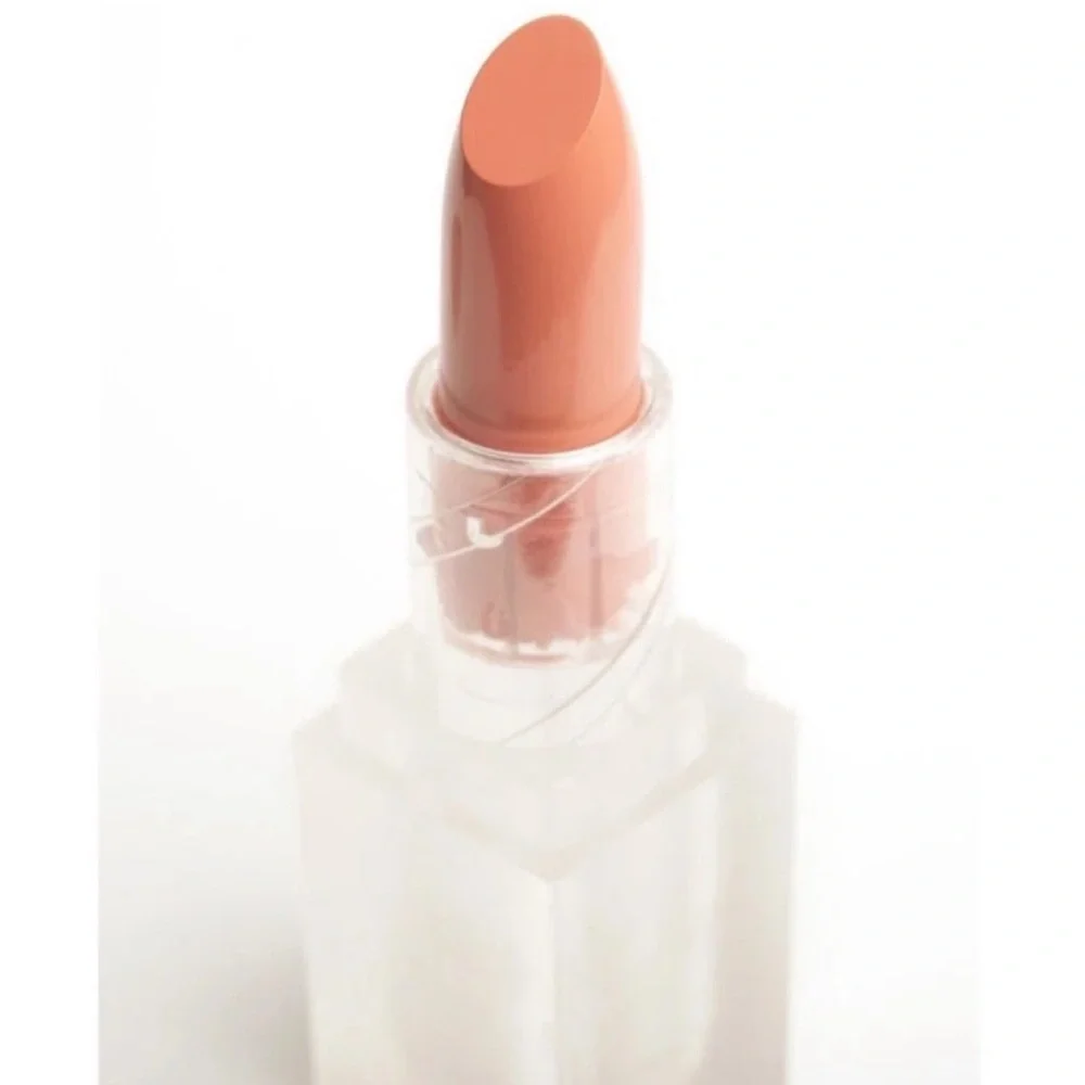 🍯KKW Love Crème Lipstick